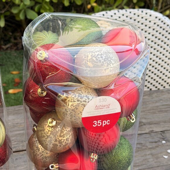 Lot of 70 Shatterproof Green Gold Red Ball ORNAMENTS Christmas Tree Glitter NEW - Picture 6 of 9